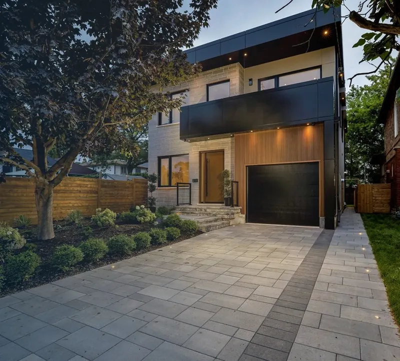 Interlock driveway at a modern home