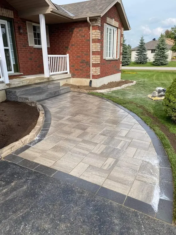 Interlock driveway and walkway